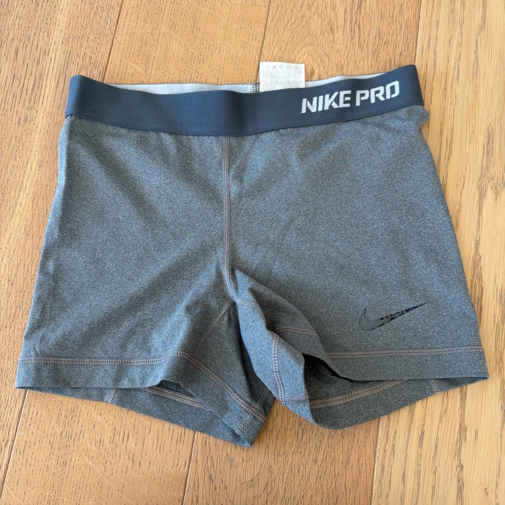 Nike Pro Heather Gray Performance Shorts
